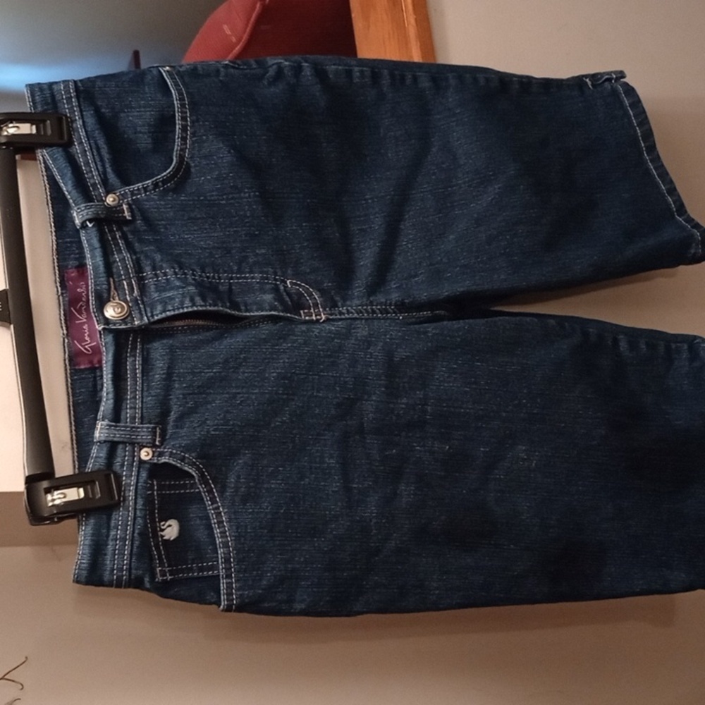 EUC Gloria Vanderbilt Women's shorts size 6
